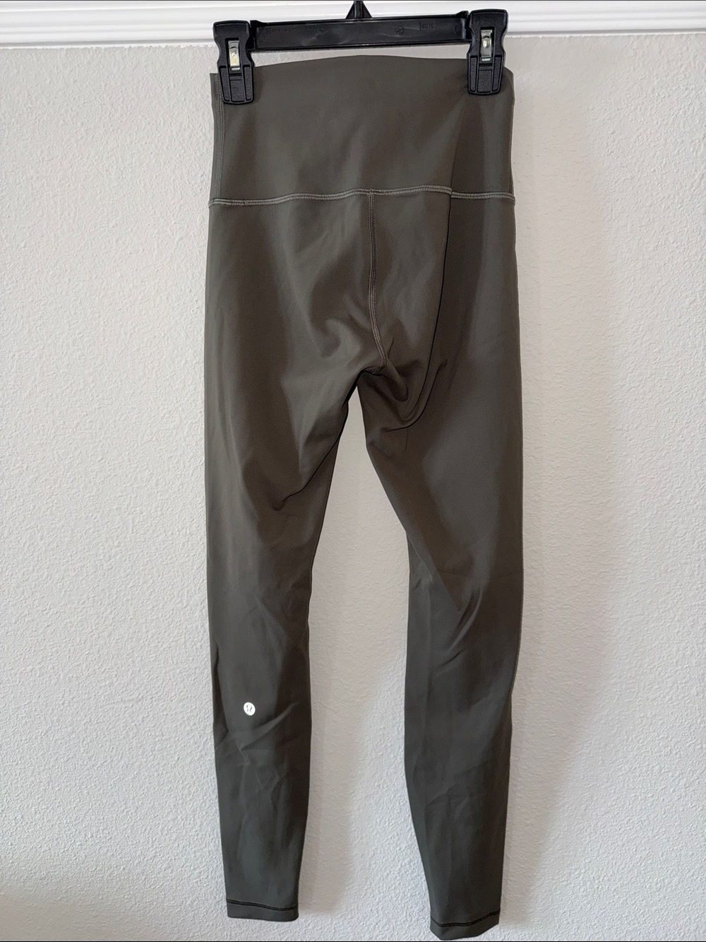 Lululemon Leggings Size 4 Olive Green - Picture 2 of 6